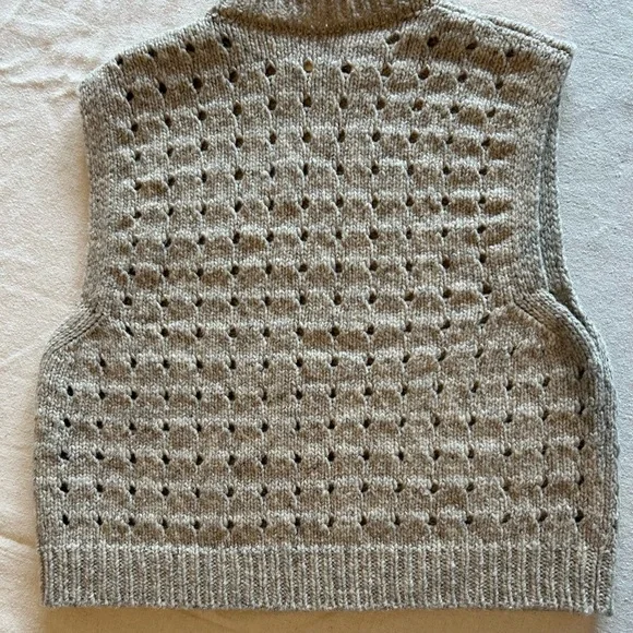 Babaa Vest No. 73 Mist - Picture 6 of 10